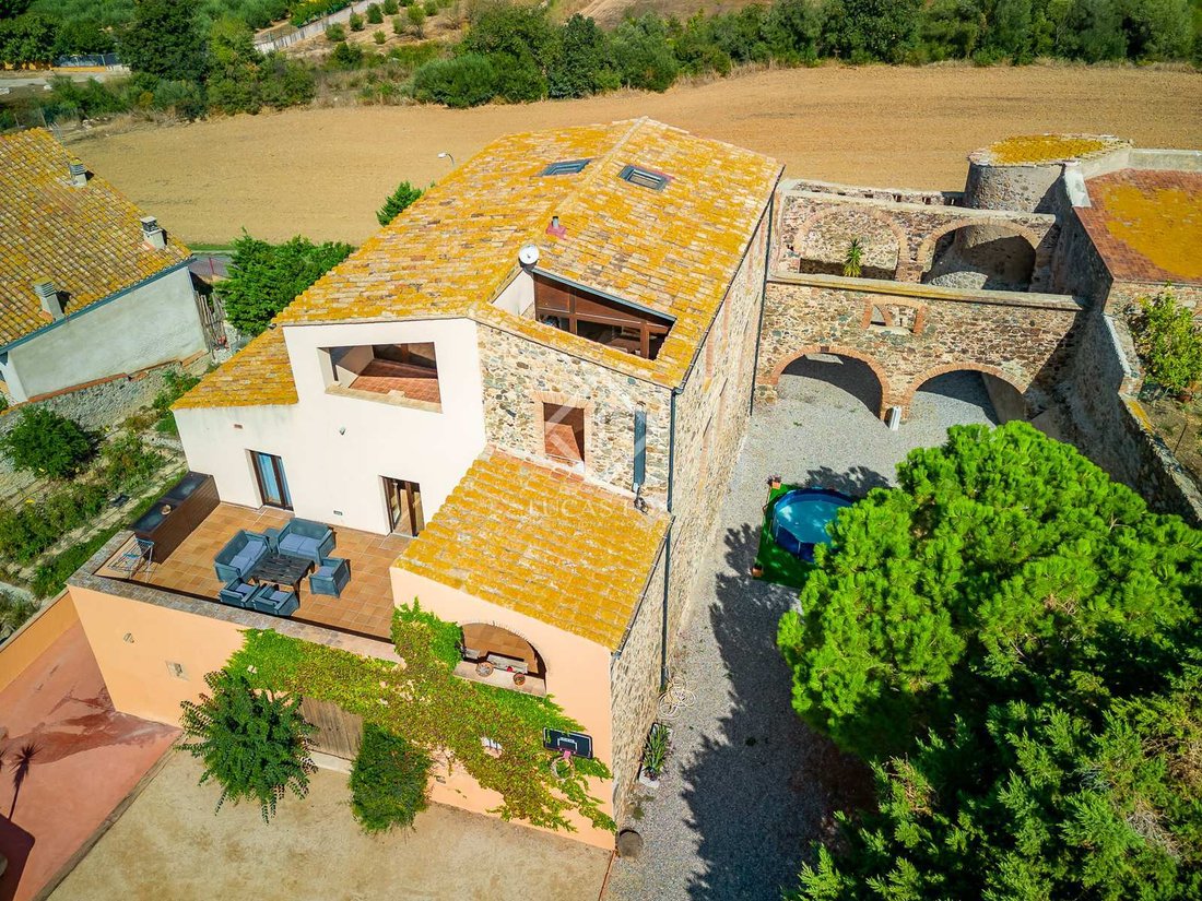 Marzà Country House In Marzà, Catalonia, Spain For Sale (12458514)