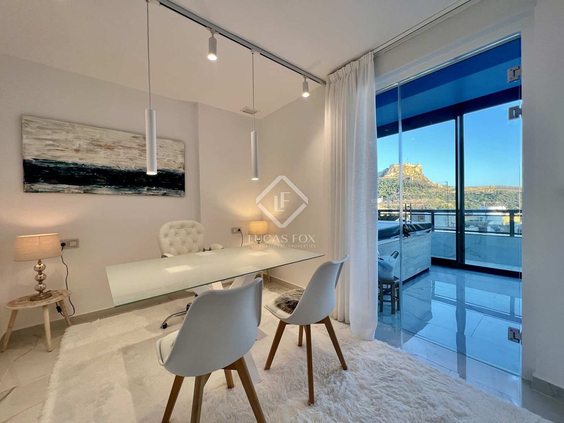 Alicante Penthouse In Alicante, Valencian Community, Spain For Sale