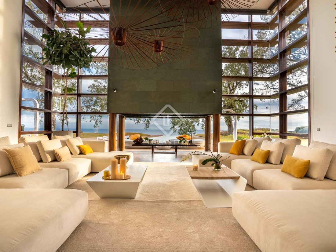 Benalmádena House / Villa In La Capellania, Andalusia, Spain For Sale