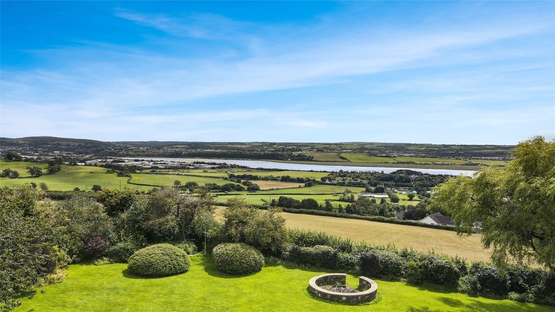 5 Bedroom Detached House For Sale In Devon In Ashford, England, United