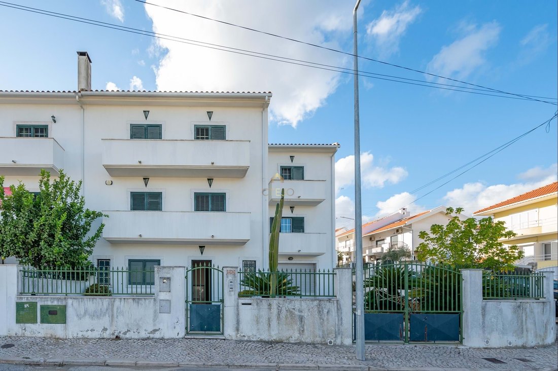 Villa in Alverca do Ribatejo, Lissabon, Portugal 3 - 13334820