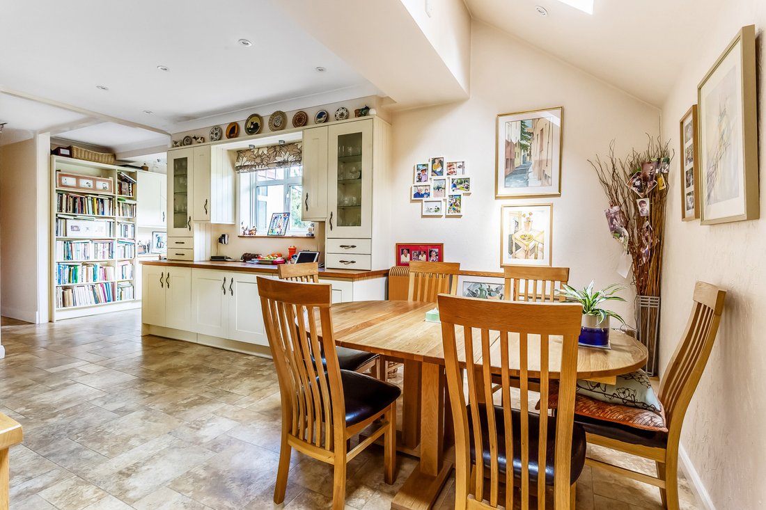 5 Bedroom Detached House For Sale In Sutton In Sutton, England, United