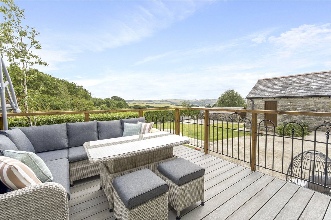 6 Bedroom Detached House For Sale In In Wareham, England, United