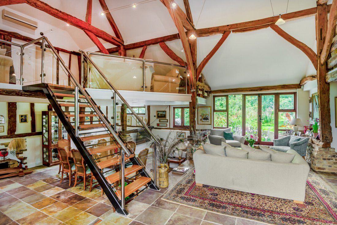 4 Bedroom Detached House For Sale In In Horton Kirby, England, United