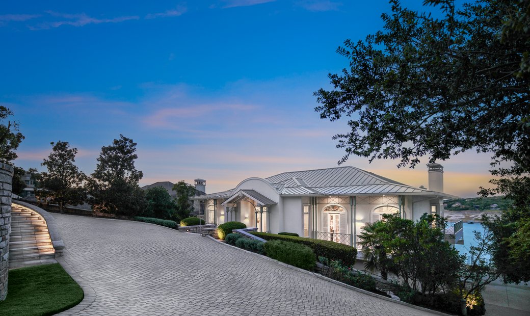Boho Lakehouse On Lake Travis In Austin, Texas, United States For Sale