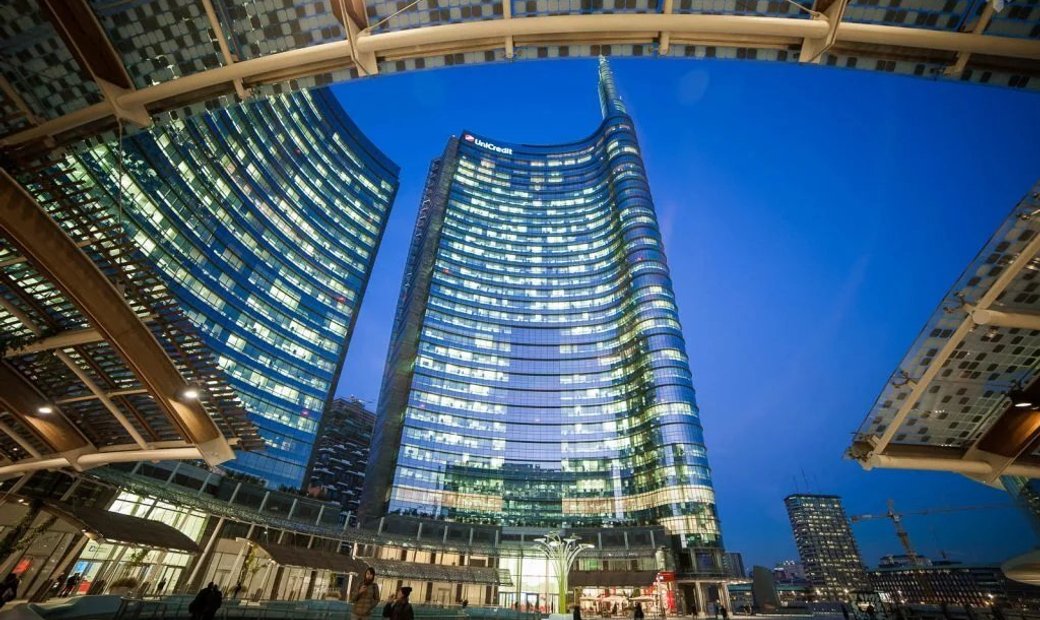 Milano Apartment In Milan, Lombardy, Italy For Sale (13336226)