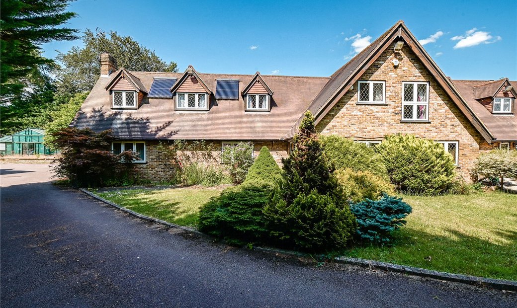 7 Bedroom House For Sale In Iver In Iver, England, United Kingdom For Sale (13319143)