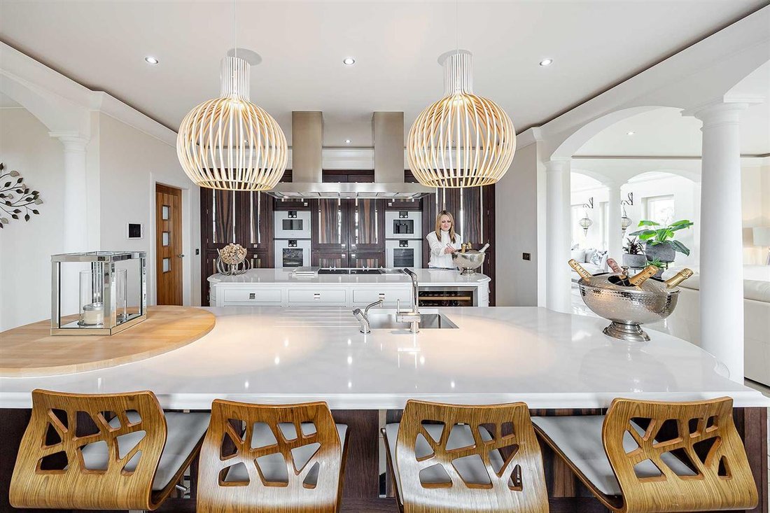 5 Bedroom Detached House For Sale In Bathgate, Scotland, United Kingdom