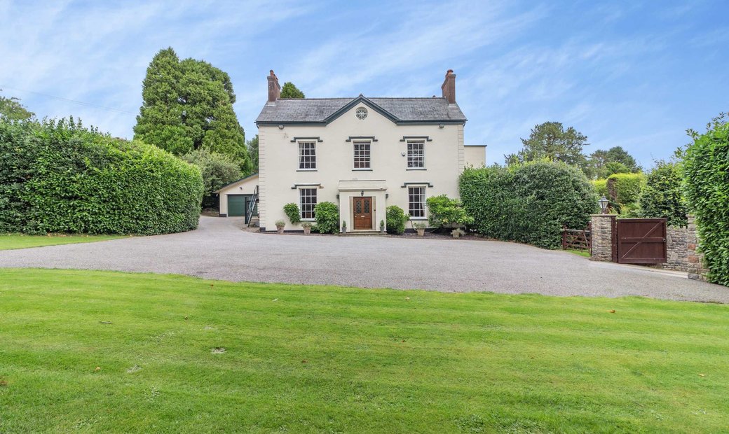 7 Bedroom Detached House For Sale In St In Saint Arvans, Wales, United