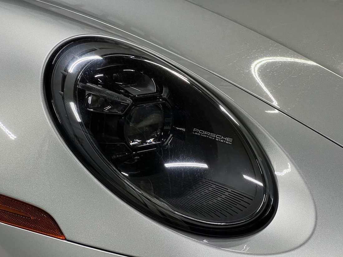 Cabriolet in Hallandale Beach, FL, United States 4 - 13337140