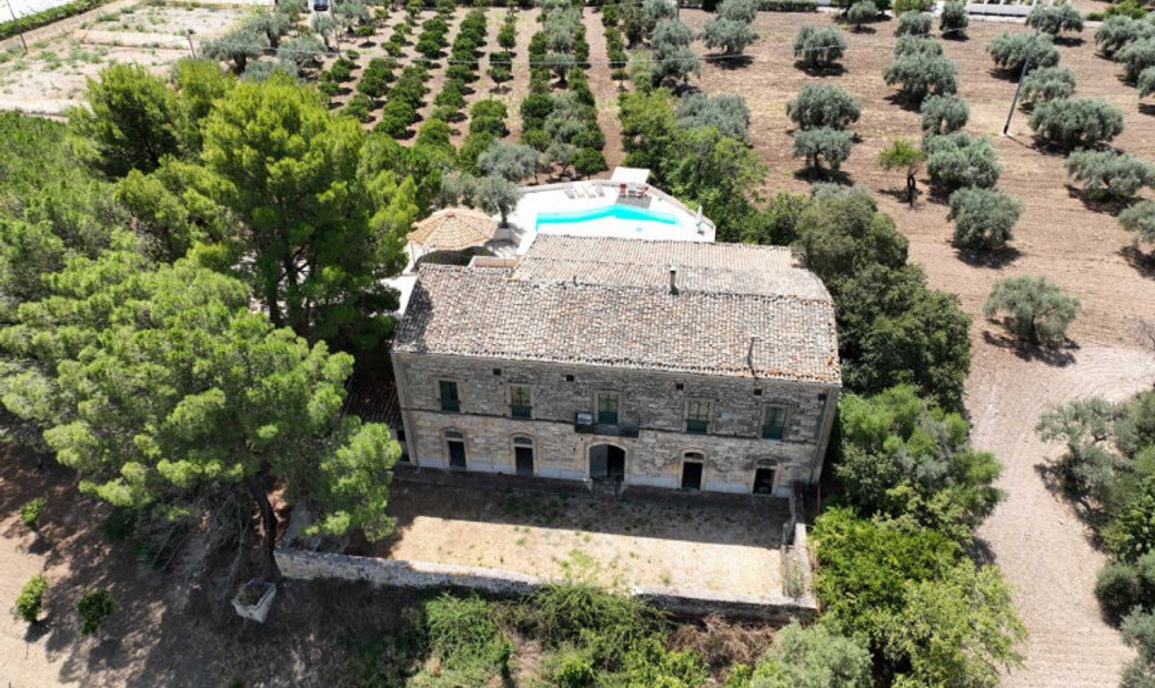 Ragusa Villa In Sicily, Italy For Sale (12650457)