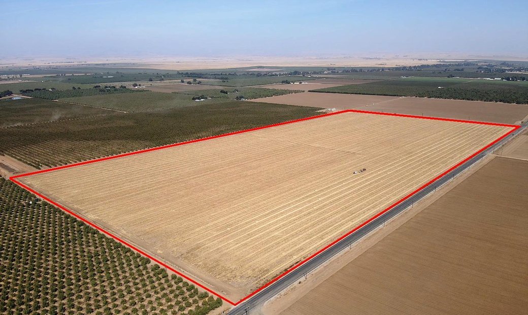 Land Agricultural (Not Zoned) In Le Grand, California, United States