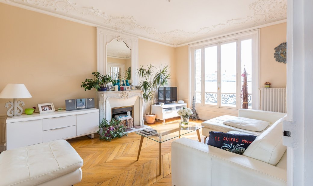 Family Corner Apartment Vincennes City In Vincennes, île De France, France For Sale (13338834)