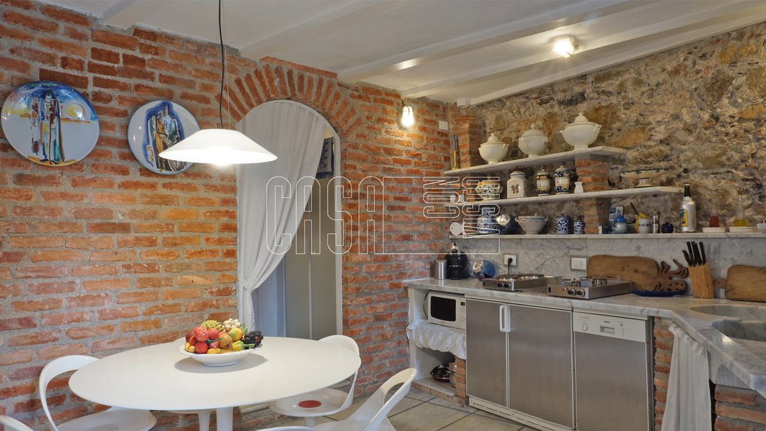 Typical Townhouse With Sea View Located In The In Tellaro, Liguria