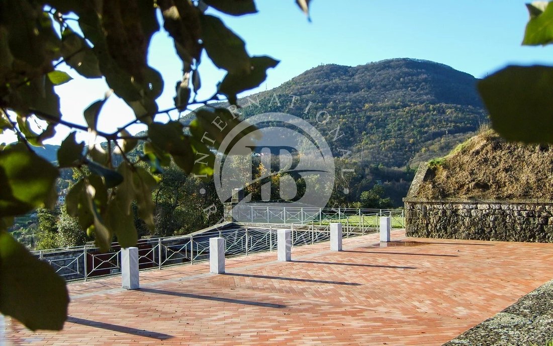 Villa in Historic Center, La Spezia, Italy 2 - 13342042