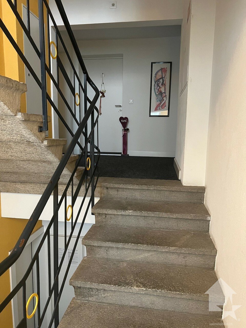 Beautiful Renovated 2.5 Room City Apartment In Brig, Valais