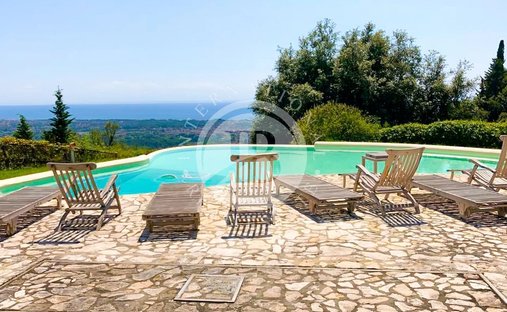 Villa in Center, Forte dei Marmi, Tuscany 1