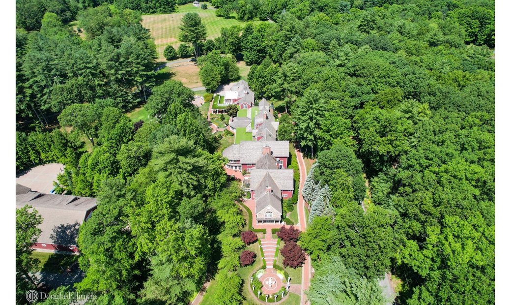 House Leverett In Leverett, Massachusetts, United States For Sale (12911219)