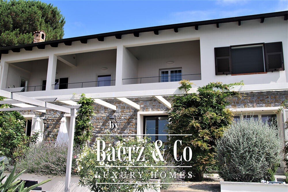 Villa For Sale 300 M² In Dolceacqua, Liguria, Italy For Sale (12155459)