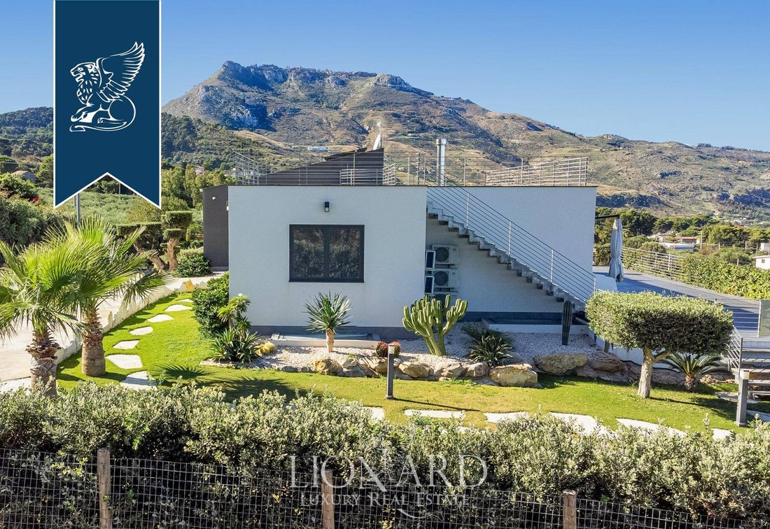 Villa in Valderice, Sicily, Italy 2 - 13340005