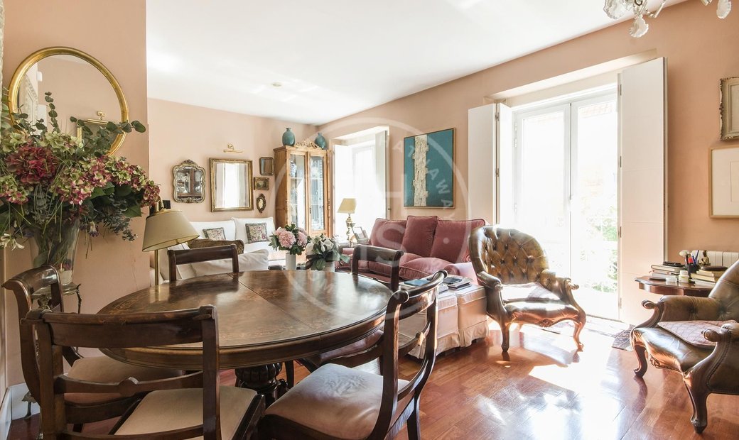 Madrid Apartment In Chamberí, Community Of Madrid, Spain For Sale