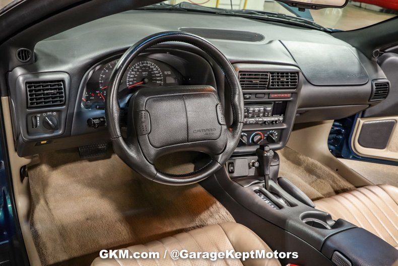 Cabriolet in Grand Rapids, MI, United States 5 - 13340899