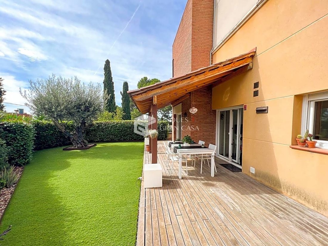 La Garriga Attached In La Garriga, Catalonia, Spain For Sale (13342424)