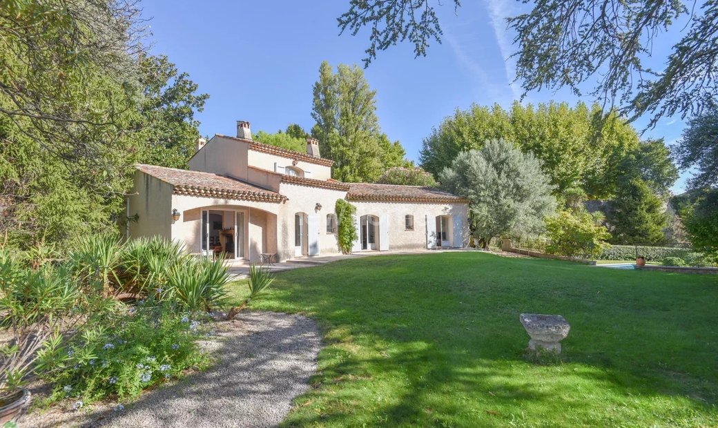 House In Provence Alpes Côte D'azur, France For Sale