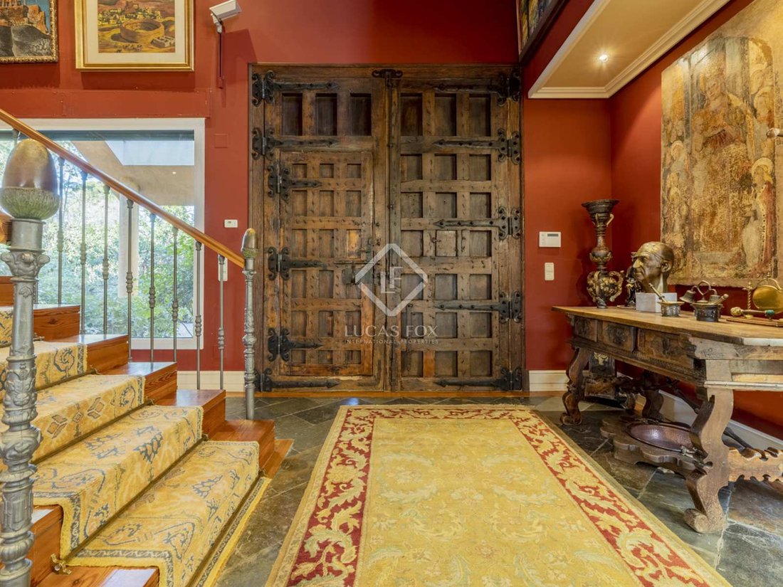 Madrid House / Villa In Madrid, Community Of Madrid, Spain For Sale