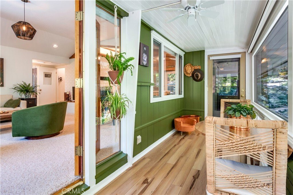 5 Bedrooms Single Family Detached In Forest Falls, California, United