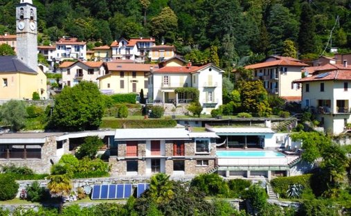 Villa in Ghiffa, Piedmont, Italy 1