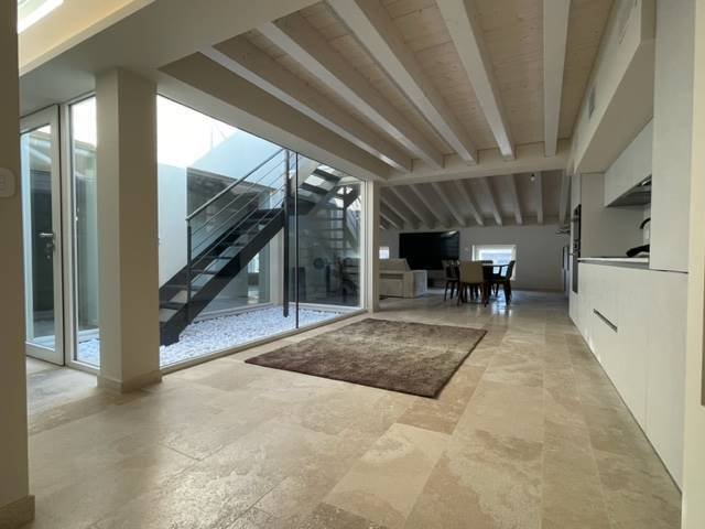 Apartment in Historic Center, Desenzano del Garda, Lombardy 2 - 13344333