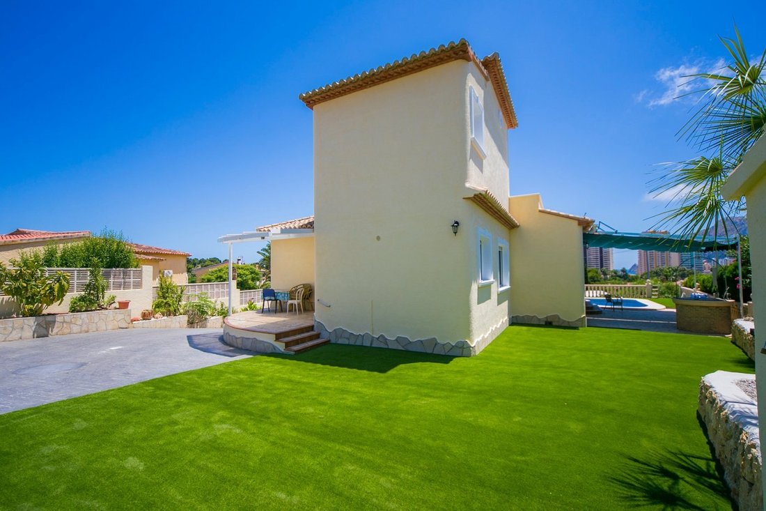 Villa in Calp / Calpe, Valencian Community, Spain 4 - 13346534