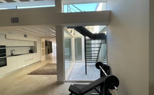 Penthouse in Historic Center, Desenzano del Garda, Lombardy 1