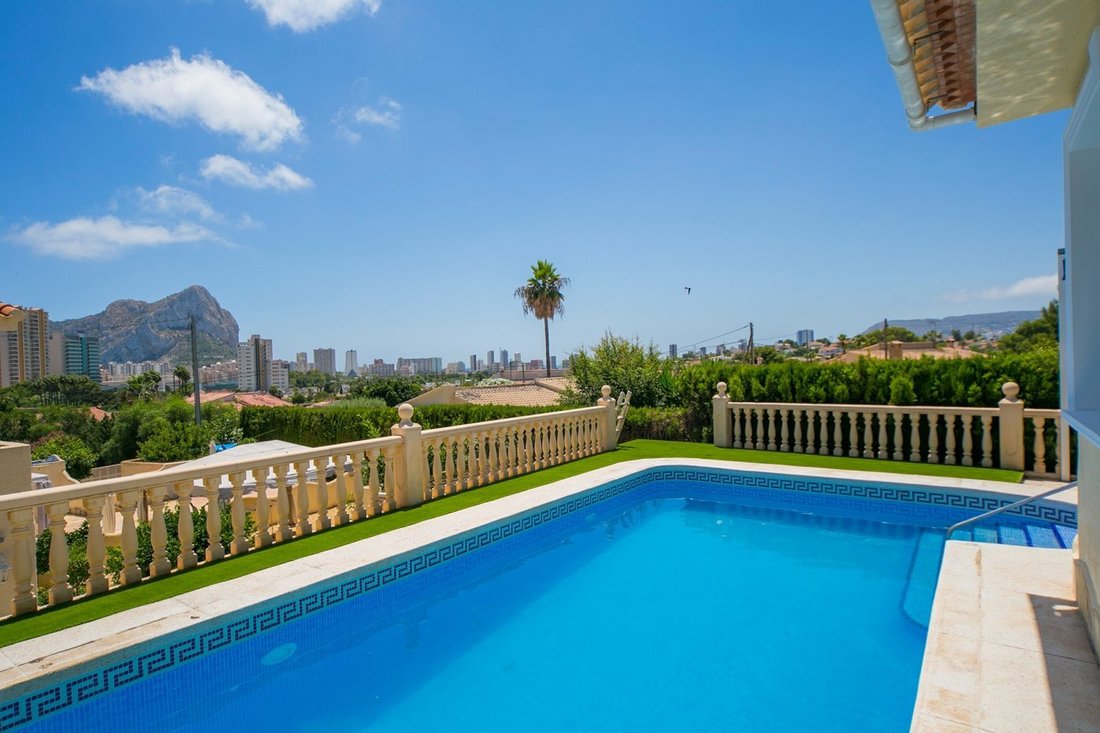 Villa in Calp / Calpe, Valencian Community, Spain 2 - 13346534