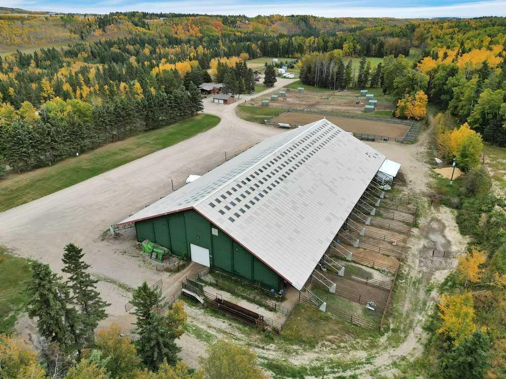 Phenomenal 100 Acre Equestrian Estate In Sundre, Alberta, Canada For Sale (13344922) Phenomenal 100 Acre Equestrian Estate In Sundre, Alberta, Canada For Sale (13344922)