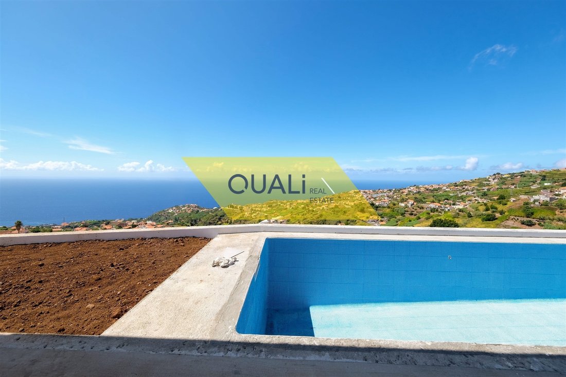 3 Bedroom Villa In Ponta Do Sol In Canhas, Madeira, Portugal For Sale (13346970)