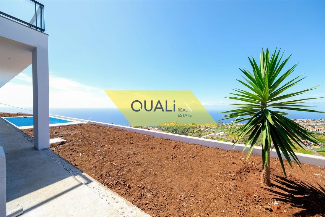 3 Bedroom Villa In Ponta Do Sol In Canhas, Madeira, Portugal For Sale (13346970)