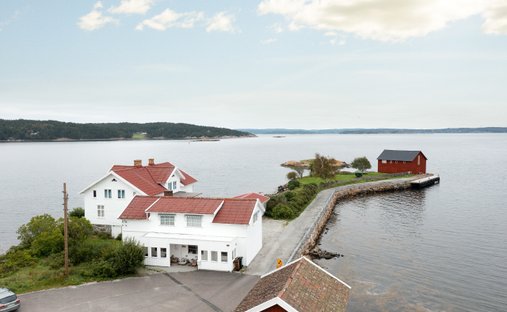 Land in Rönnäng, Västra Götaland County, Sweden 1