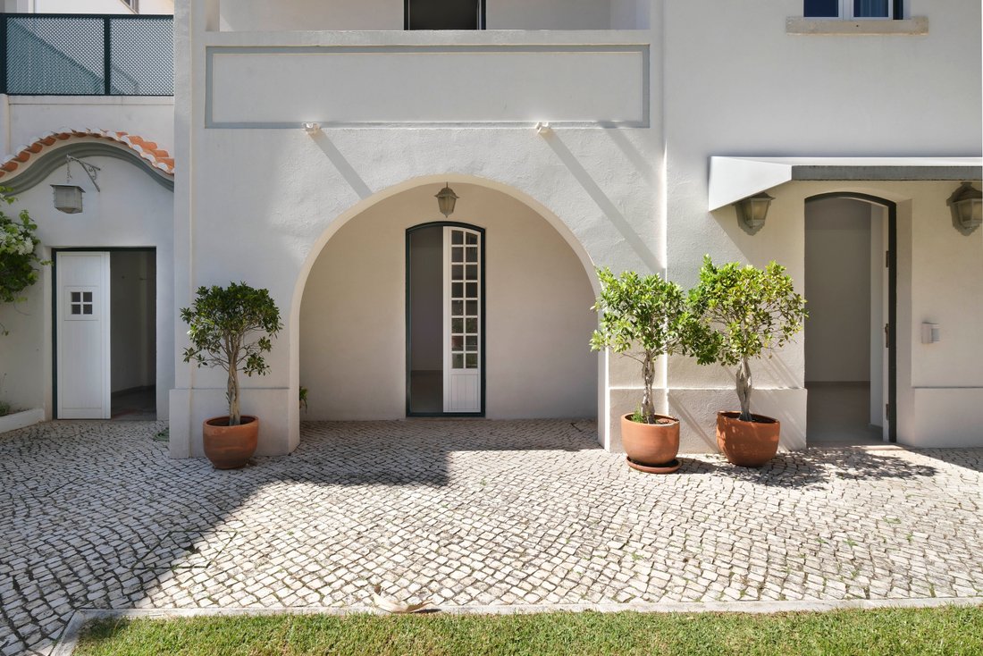 Charming Villa In Estoril, Lisbon, Portugal For Sale (13347971)