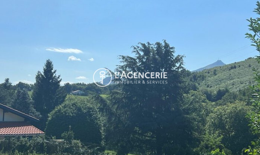 Urrugne Ancienne Dans Urrugne, Nouvelle Aquitaine, France à Vendre