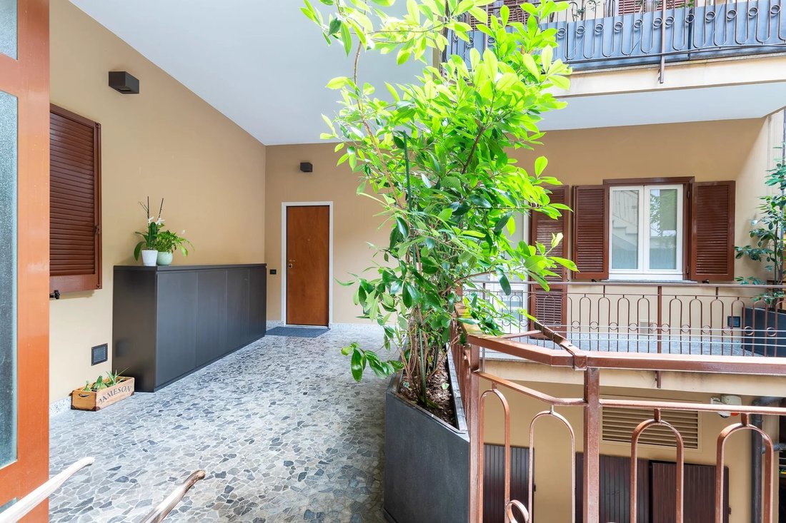 Apartment in Arona, Piedmont, Italy 4 - 13352193
