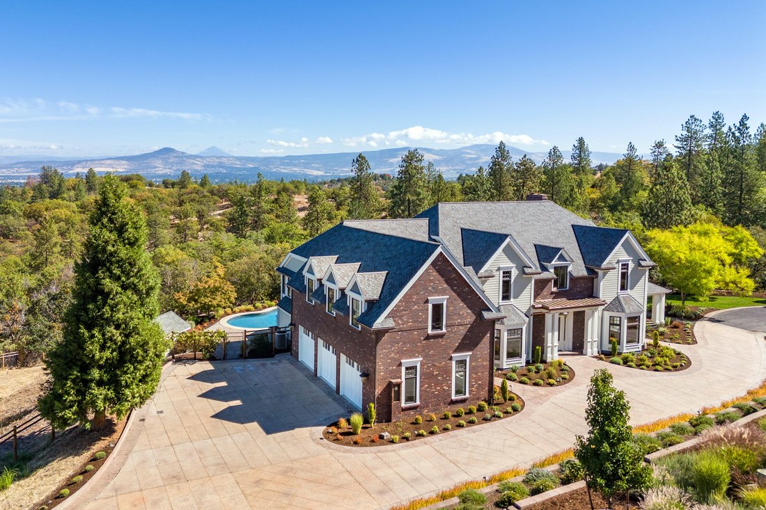 French Country Home On Two Beautiful Acres In Applegate, Oregon, United