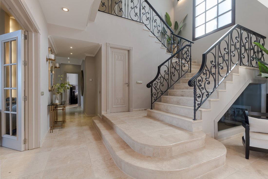 Villa in La Quinta, Benahavis, Andalusia 4 - 13354752