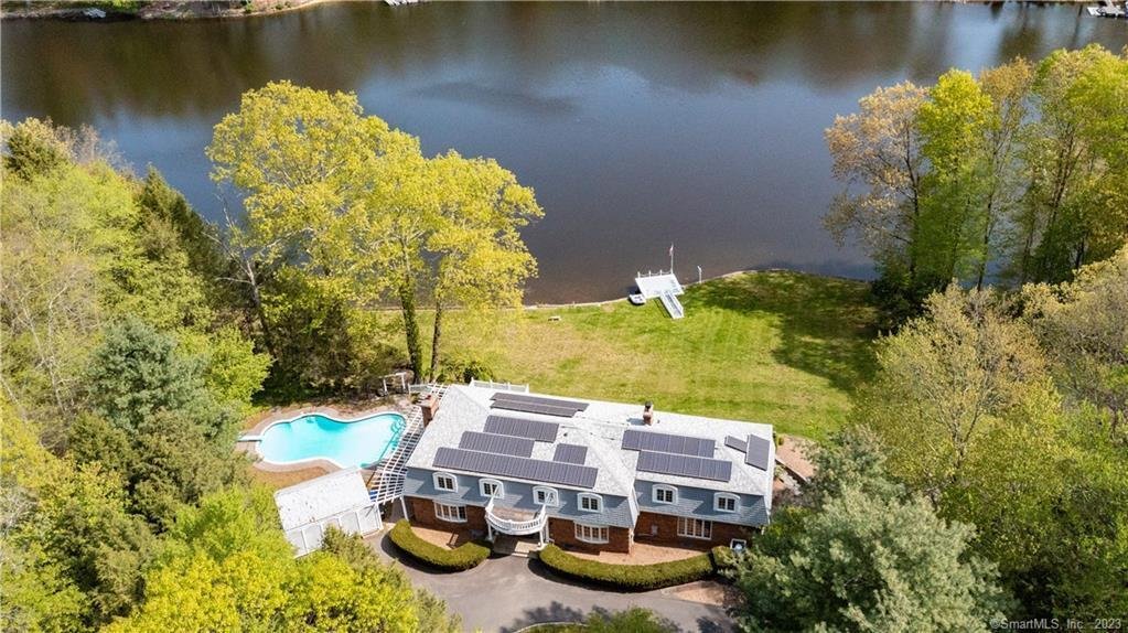 Private Lakefront Paradise On Lake In Brookfield, Connecticut, United