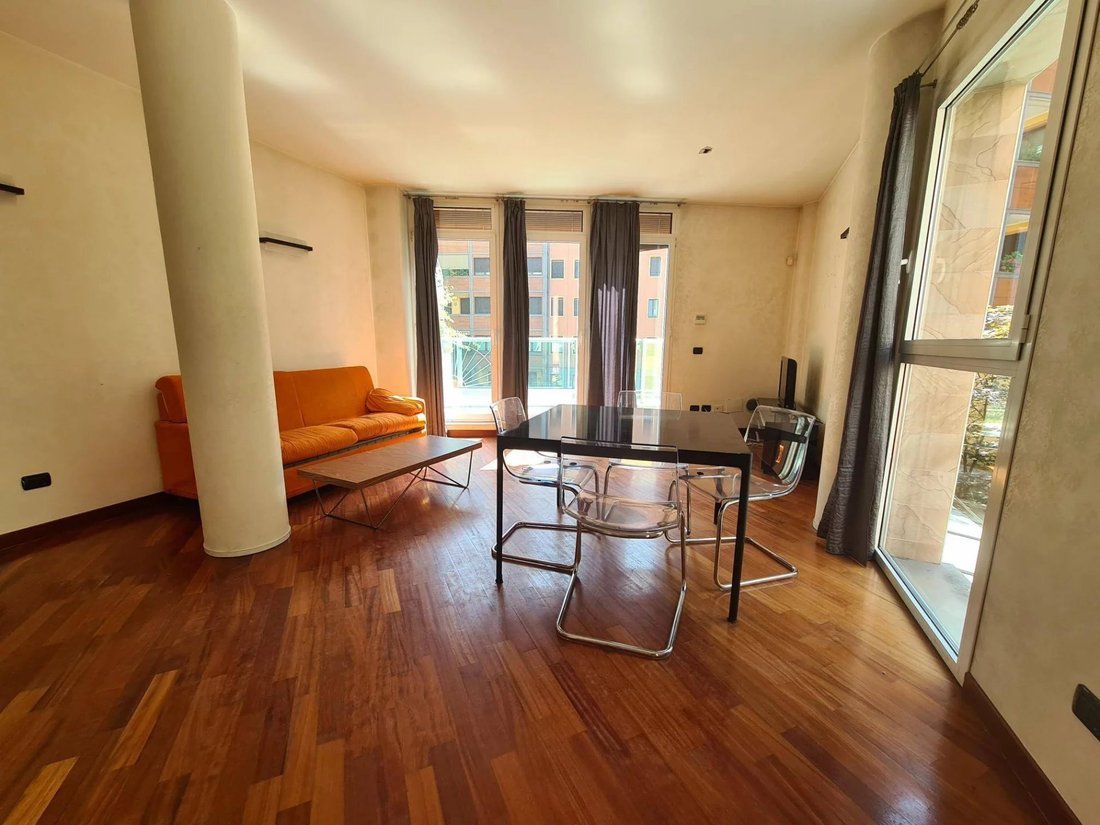 Milano Apartment In Milan, Lombardy, Italy For Sale (13354258)