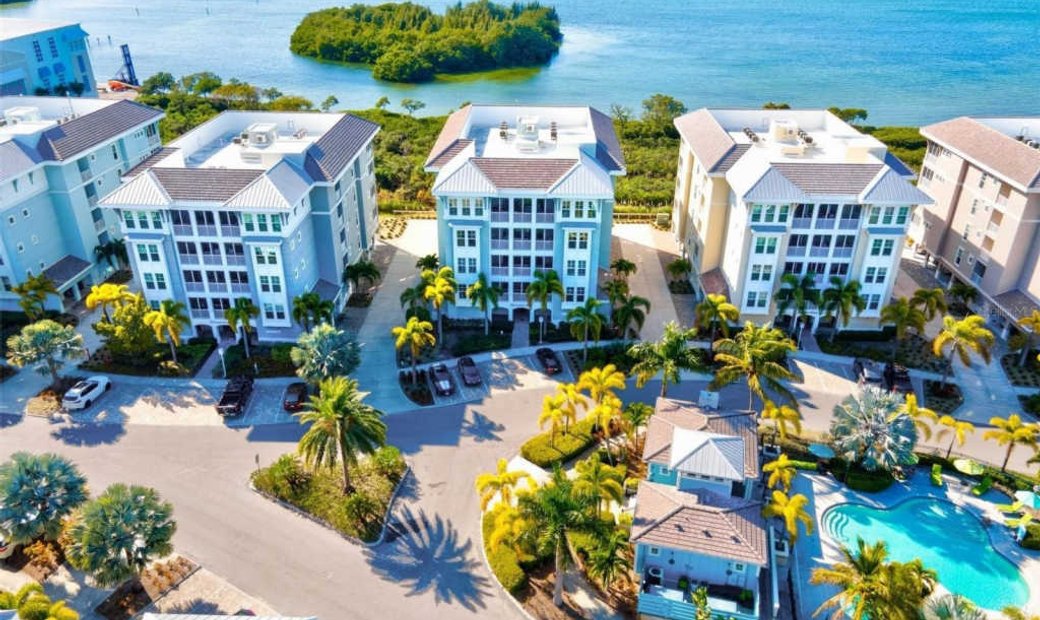 Condominium Bradenton In Bradenton, Florida, United States For Sale