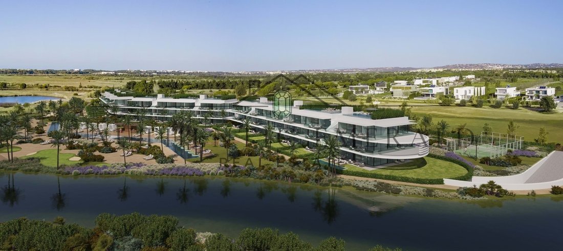 Apartment in Vilamoura, Quarteira, Algarve 1 - 13348272