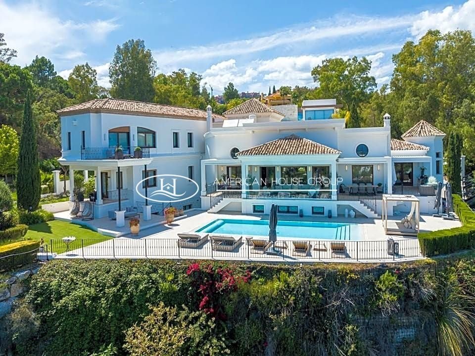 Villa in Benahavis, Andalusia, Spain 1 - 13352302