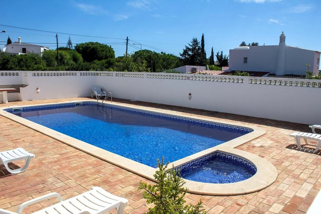 Villa in Carvoeiro, Algarve, Portugal 3 - 13348266